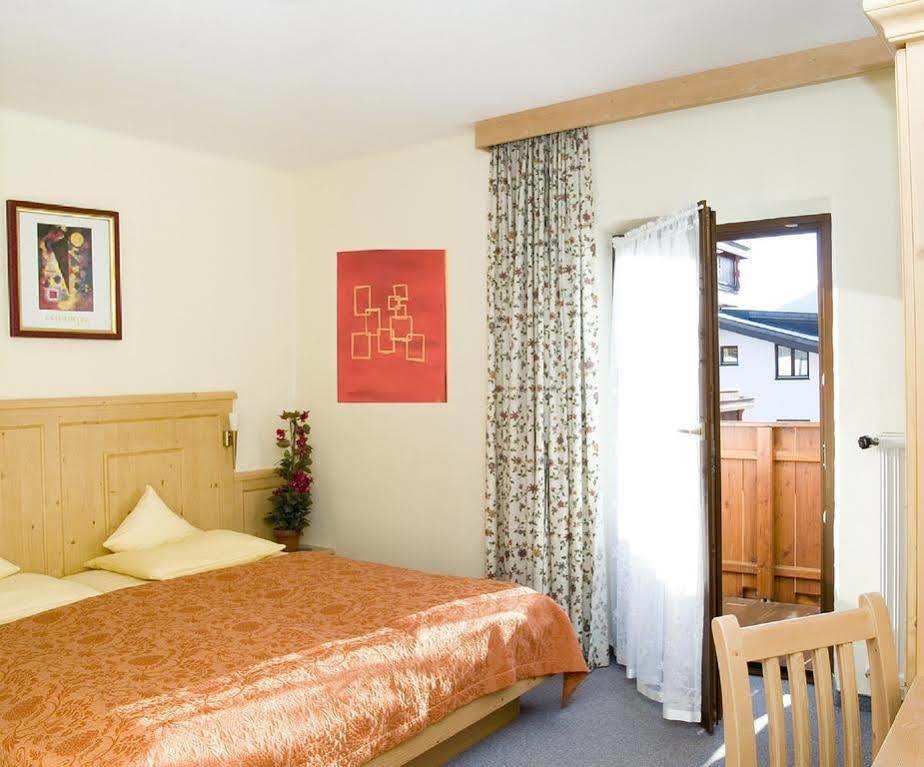 Schoenegg Hotel 3*