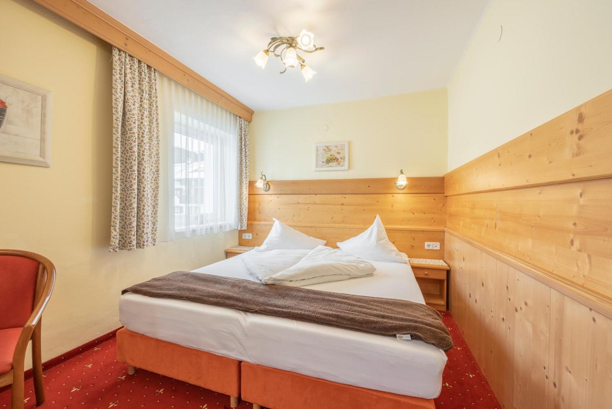 Hotel Schoenegg Seefeld in Tirol