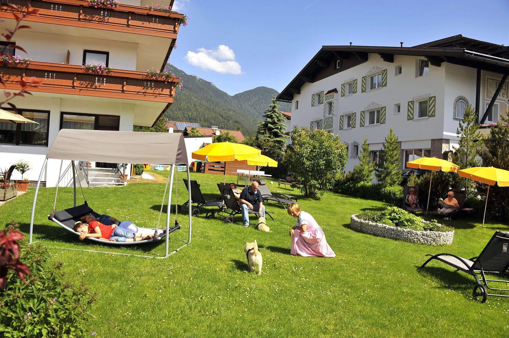 Hotel Schoenegg 3*